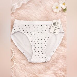 ✨ 5 for $25✨Brand unknown- Nylon / spandex Panty